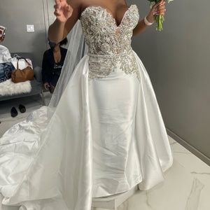 Pantora Wedding Dress With Overskirt & Sureina Headpiece